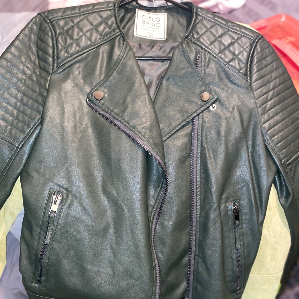 Leather motorcycle jacket - Picture 2 of 5